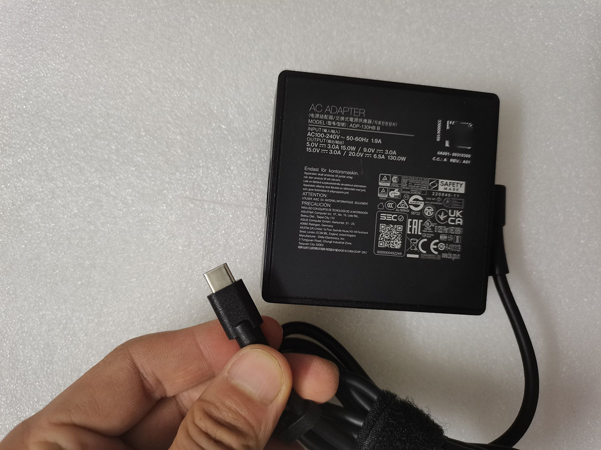ADP-130HB B 20V 6.5A TYPE-C 13 - đánh giá và giá Pc Gaming Asus Rog